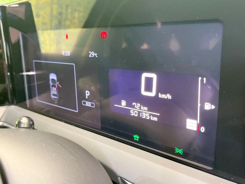 2022 Nissan Note 6AA-E13 (UW-6a7157539f0c0)[16]