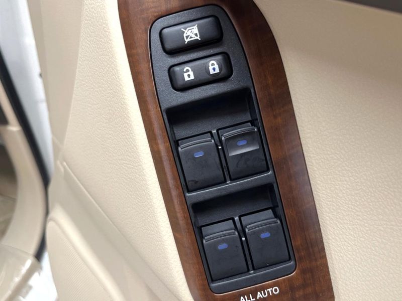 2023 Toyota Land Cruiser Prado 3DA-GDJ150W (UW-6a7157759d6ca)[25]