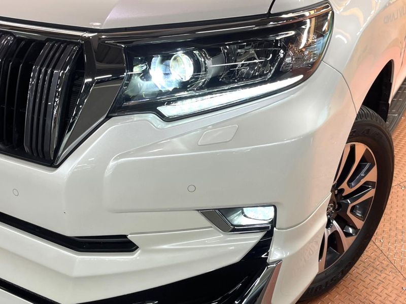 2023 Toyota Land Cruiser Prado 3DA-GDJ150W (UW-6a7157759d6ca)[17]
