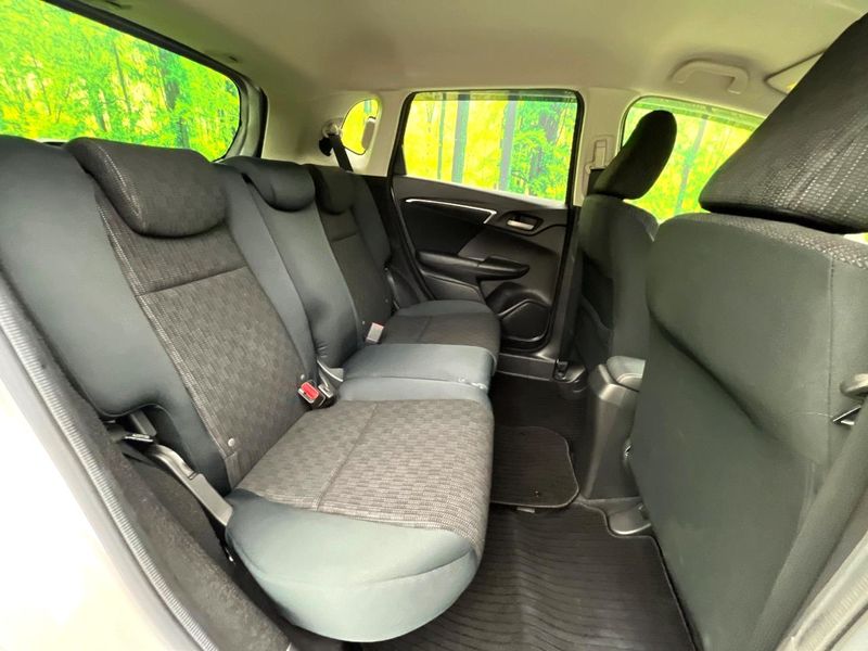 2015 Honda Fit DBA-GK3 (UW-6a71578c180ac)[25]