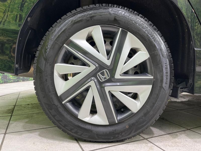 2018 Honda SHUTTLE DAA-GP8 (UW-6a715799c3039)[28]