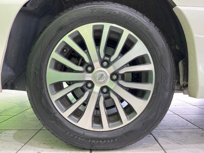 2014 Nissan Serena DAA-HFC26 (UW-6a7157d53ed97)[16]