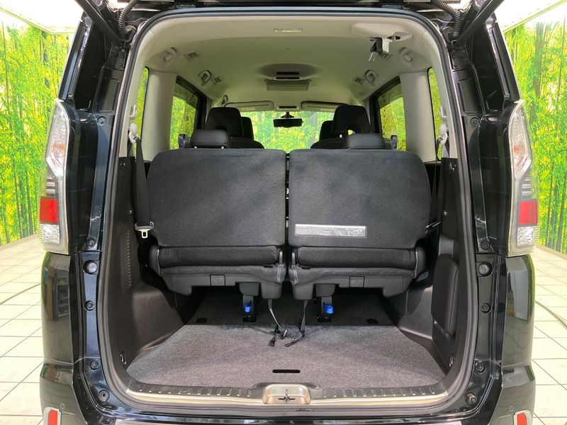 2018 Nissan Serena DAA-HFC27 (UW-6a7157d7e6211)[10]