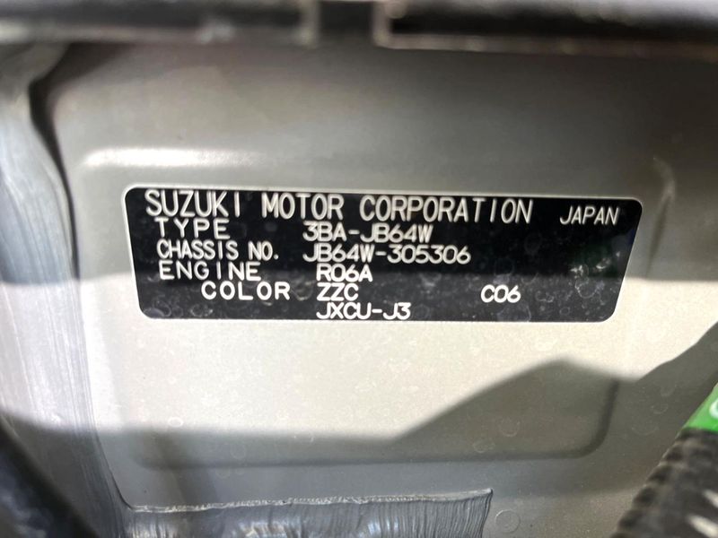 2023 Suzuki Jimny 3BA-JB64W (UW-6a7157e7ee68c)[1]