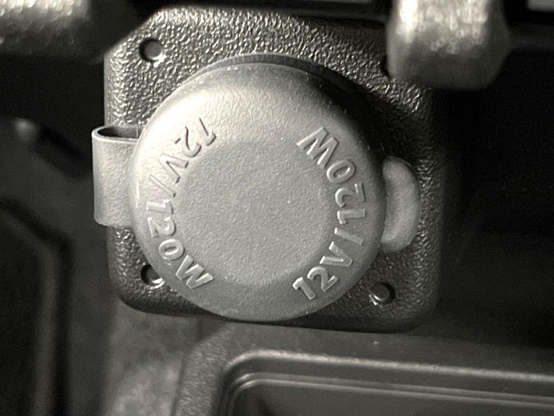2024 Suzuki Jimny 3BA-JB64W (UW-6a7157eba6362)[27]