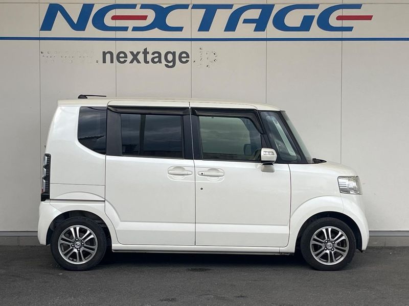 2014 Honda N-BOX DBA-JF1 (UW-6a7157f828923)[21]