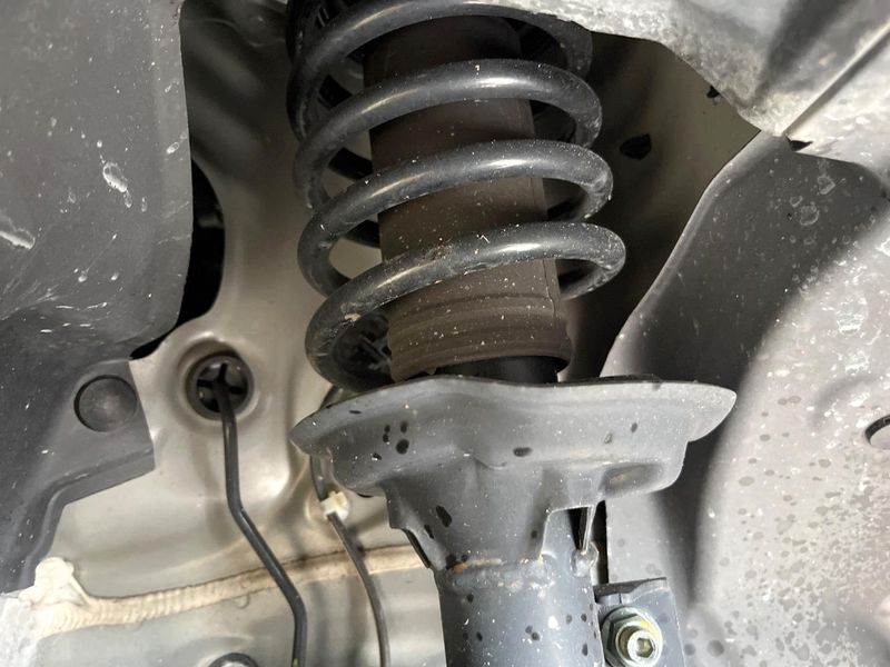2023 Honda N-BOX CUSTOM 6BA-JF5 (UW-6a7158278830d)[9]