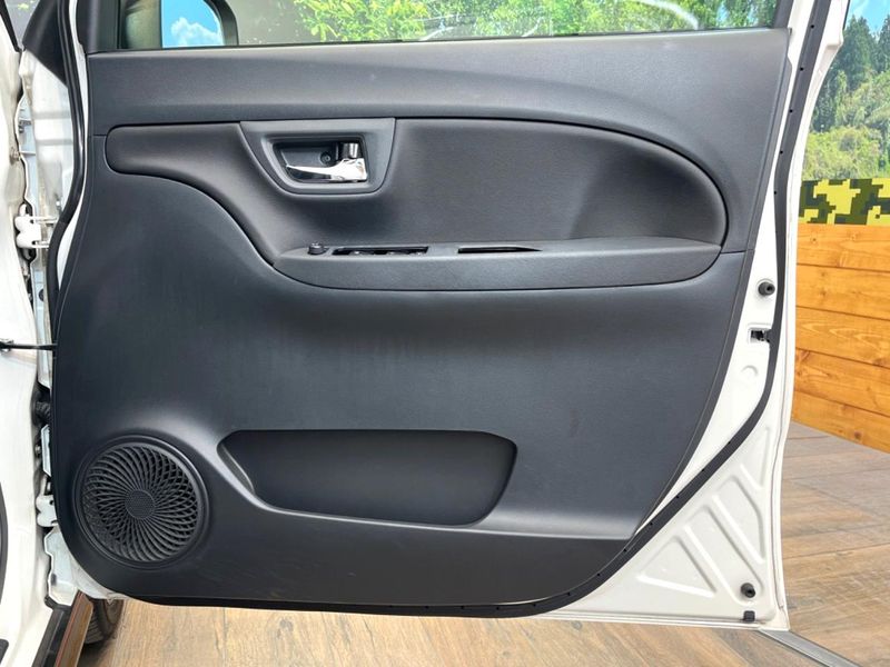 2015 Daihatsu Cast DBA-LA250S (UW-6a71587cbd89e)[19]