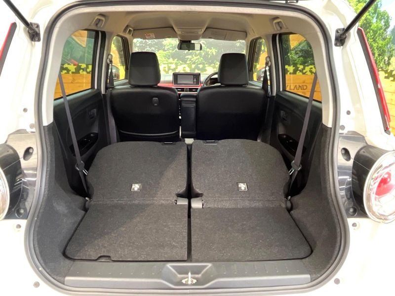 2015 Daihatsu Cast DBA-LA250S (UW-6a71587cbd89e)[21]