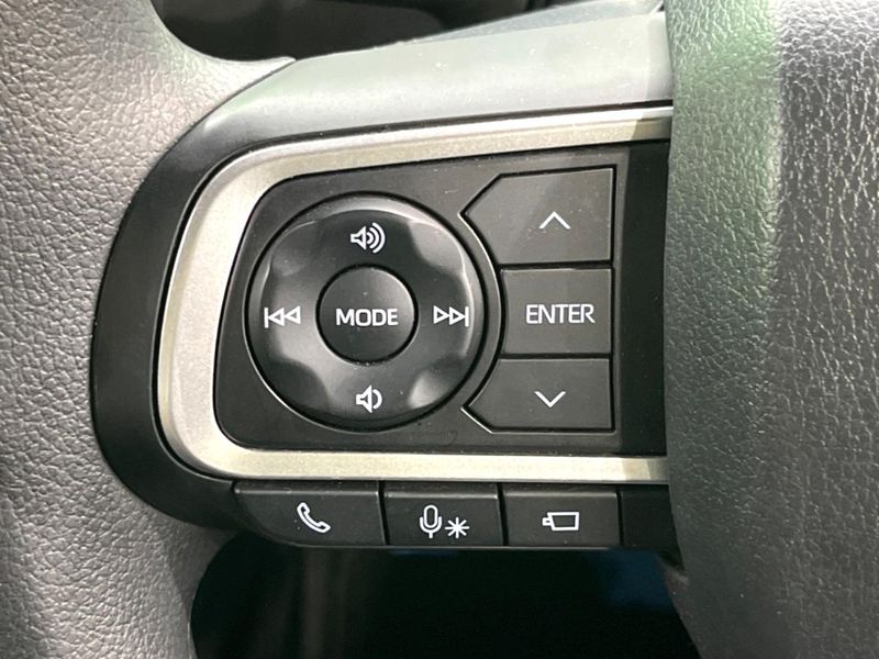 2022 Daihatsu Tanto 6BA-LA650S (UW-6a7158a030b42)[25]