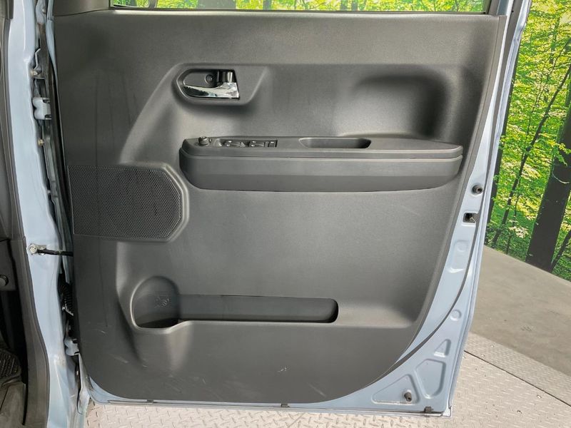 2017 Daihatsu Wake DBA-LA700S (UW-6a7158ab0c409)[25]