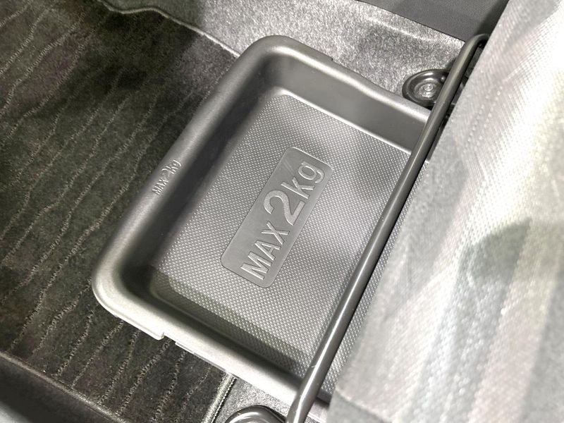 2020 Daihatsu Taft 6BA-LA900S (UW-6a7158b914c3e)[21]