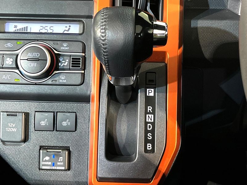 2021 Daihatsu Taft 6BA-LA900S (UW-6a7158bac57c8)[17]