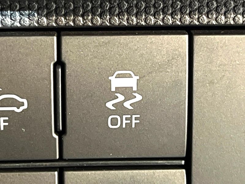 2021 Daihatsu Taft 6BA-LA900S (UW-6a7158bac57c8)[10]