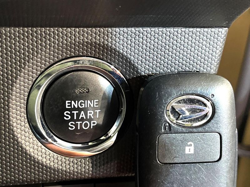 2021 Daihatsu Taft 6BA-LA900S (UW-6a7158bac57c8)[14]