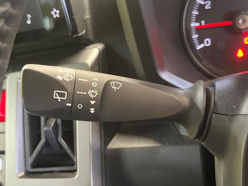 2023 Daihatsu Taft 5BA-LA900S (UW-6a7158bf34be1)[19]