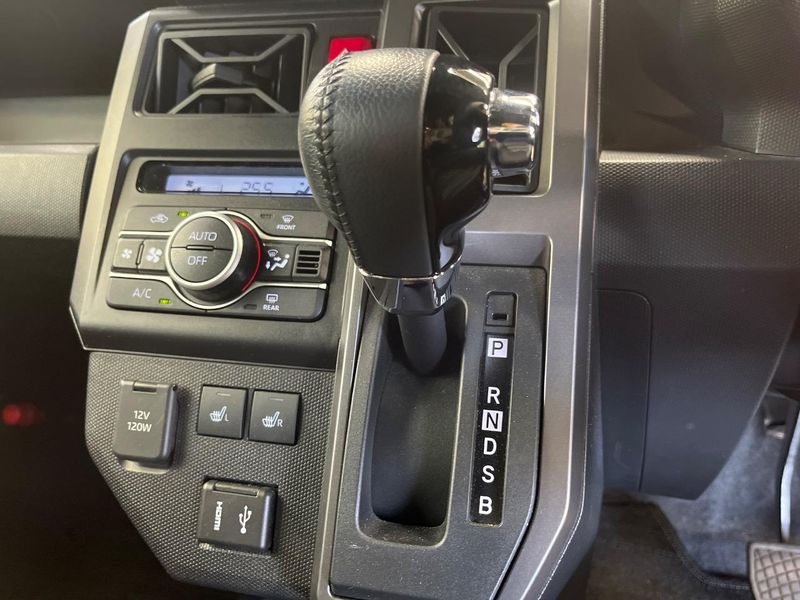 2023 Daihatsu Taft 5BA-LA900S (UW-6a7158bf34be1)[13]
