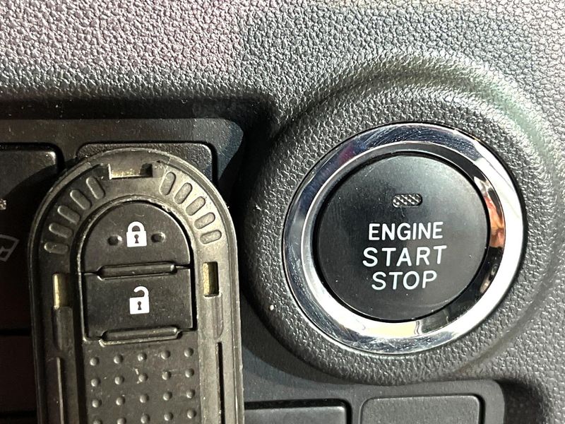 2017 Toyota Passo DBA-M700A (UW-6a7158c80577b)[8]