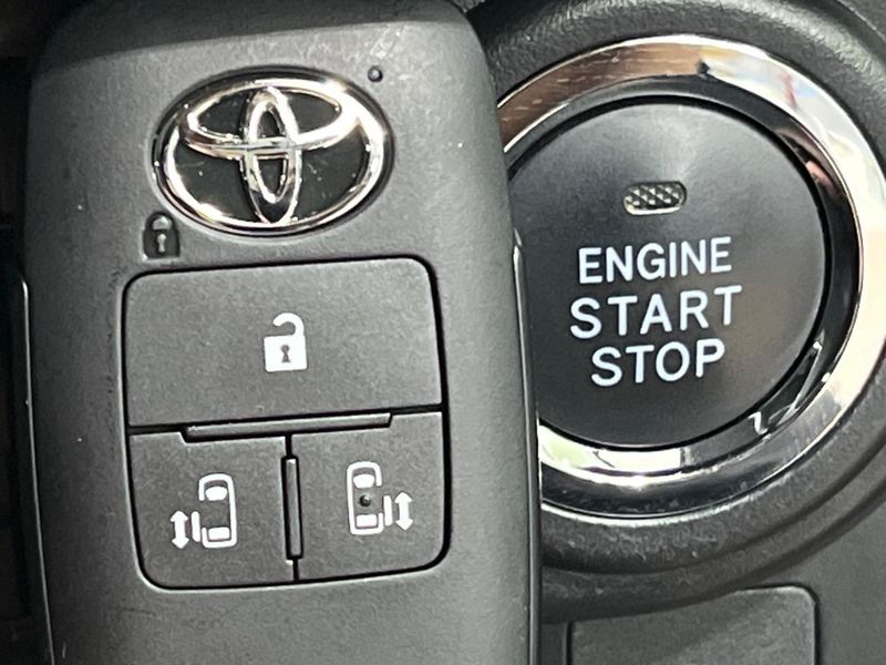 2023 Toyota Roomy 5BA-M900A (UW-6a7158d95a49f)[20]