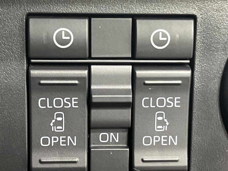 2023 Toyota Roomy 5BA-M900A (UW-6a7158d95a49f)[19]