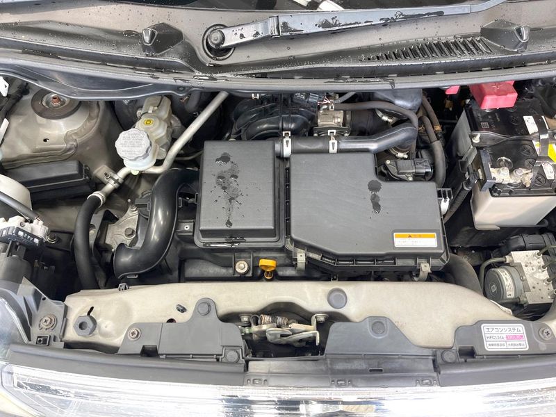 2013 Suzuki Wagon R Stingray DBA-MH34S (UW-6a7158ffc7c49)[4]