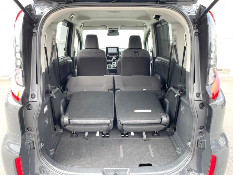 2023 Toyota Sienta 5BA-MXPC10G (UW-6a715958db592)[23]