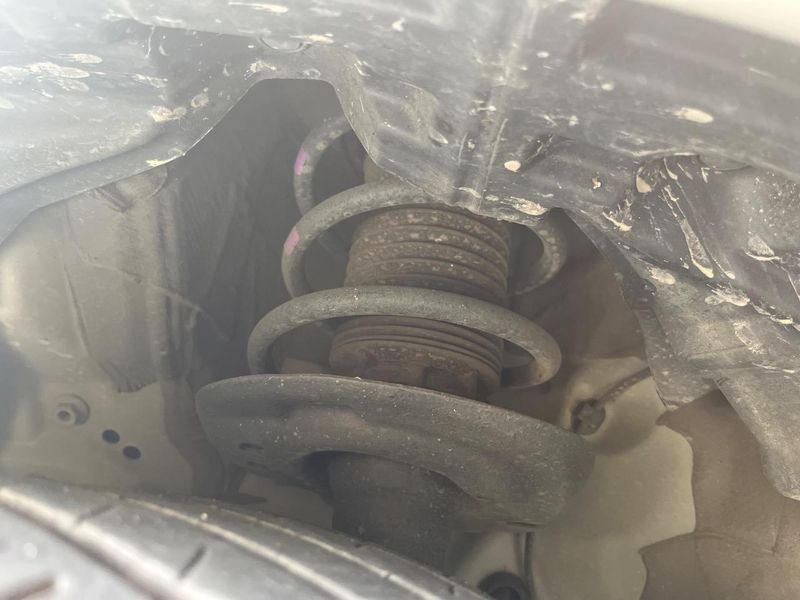 2022 Toyota Aqua 6AA-MXPK11 (UW-6a715968ea72f)[22]