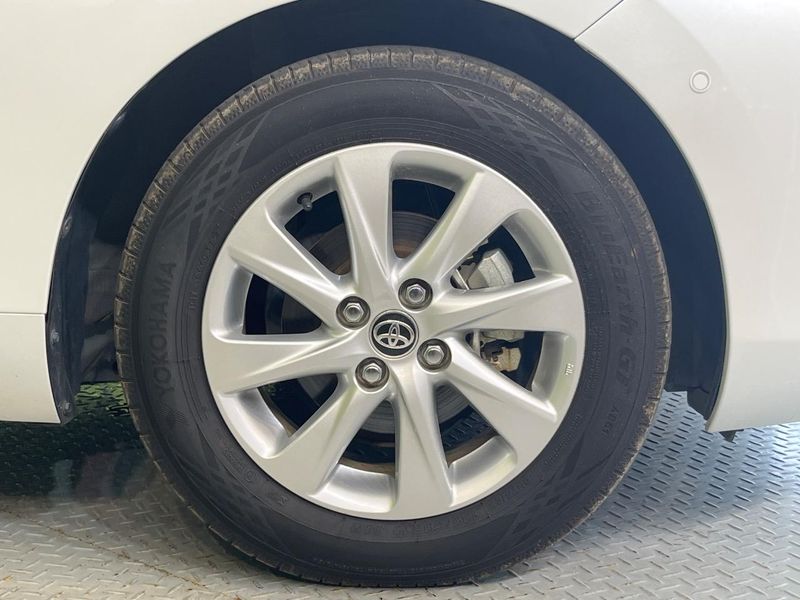 2022 Toyota Aqua 6AA-MXPK11 (UW-6a715968ea72f)[18]