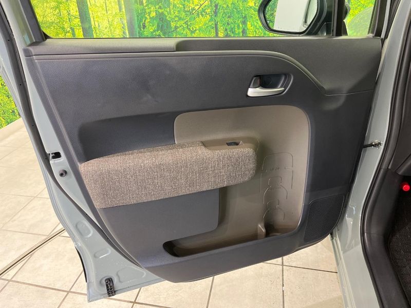 2023 Toyota Sienta 6AA-MXPL10G (UW-6a71596e4f3fb)[6]