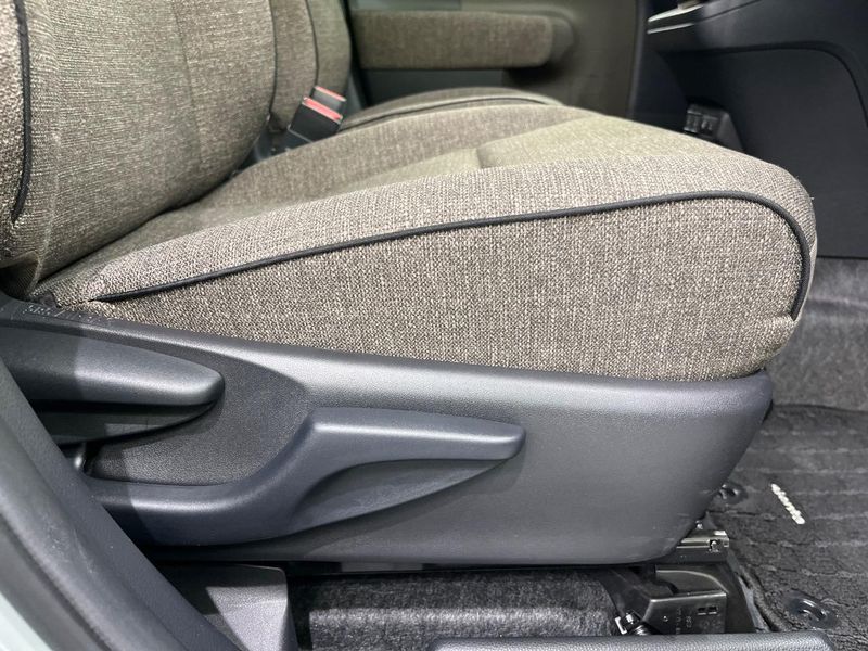 2023 Toyota Sienta 6AA-MXPL10G (UW-6a71596e4f3fb)[23]