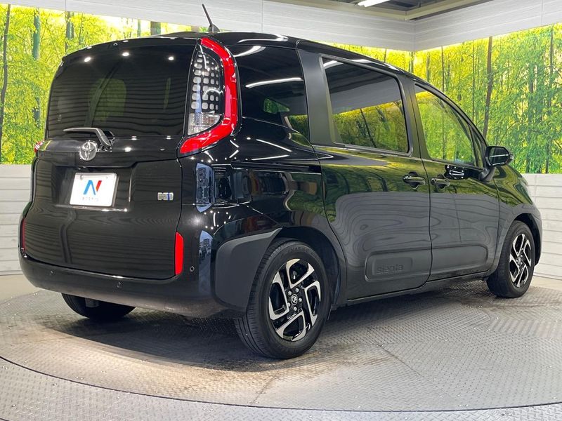 2023 Toyota Sienta 6AA-MXPL10G (UW-6a7159734378c)[28]