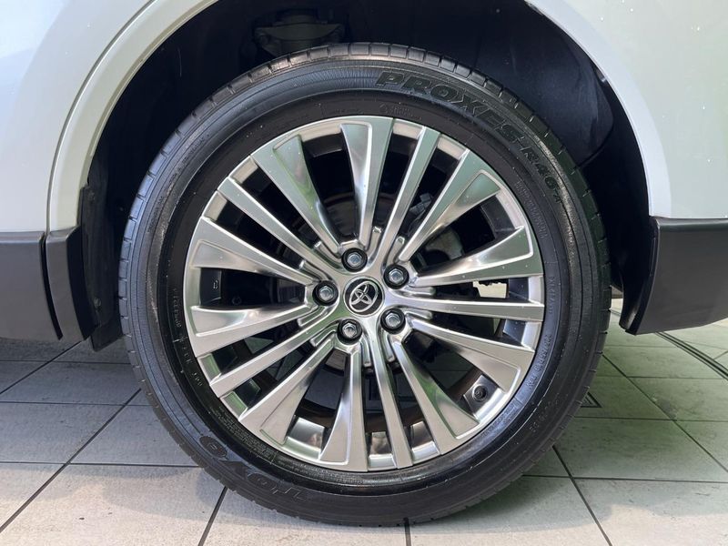 2021 Toyota Harrier 6BA-MXUA80 (UW-6a71597fe9032)[12]