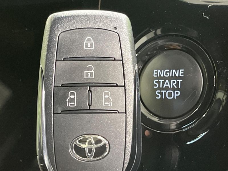 2024 Toyota Noah 6BA-MZRA95W (UW-6a71599992f86)[14]