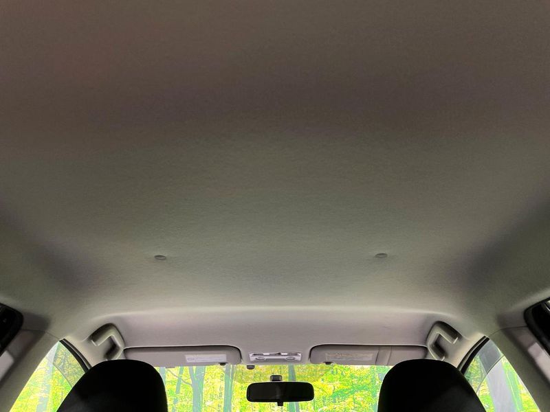 2014 Toyota Aqua DAA-NHP10 (UW-6a71599fec8a3)[13]