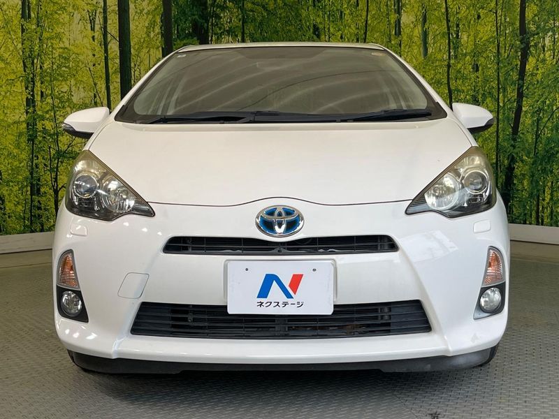 2014 Toyota Aqua DAA-NHP10 (UW-6a7159a65f695)[5]