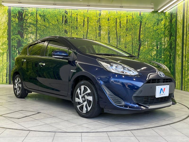 2019 Toyota Aqua DAA-NHP10 (UW-6a7159af7ece3)[15]