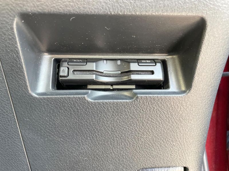 2018 Toyota Vitz DAA-NHP130 (UW-6a7159b11f9d8)[21]