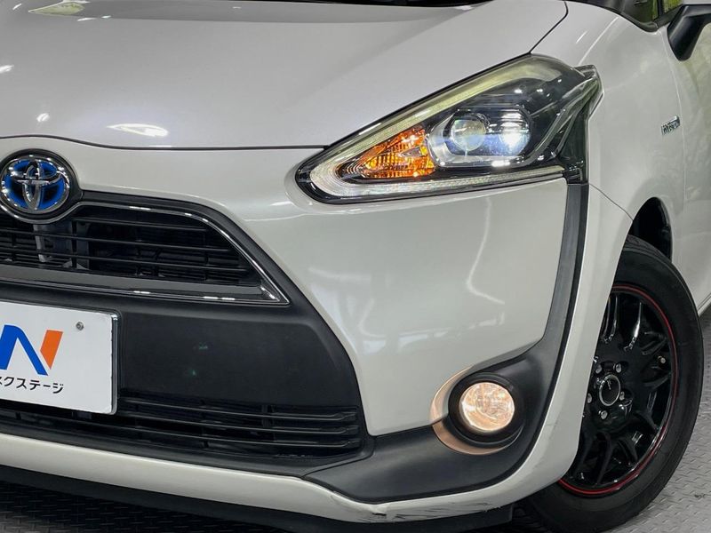 2016 Toyota Sienta DAA-NHP170G (UW-6a7159b2c24ae)[11]