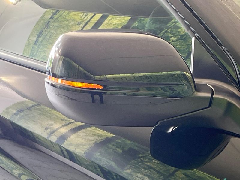 2019 Honda Vezel DBA-RU1 (UW-6a7159d68dde6)[28]