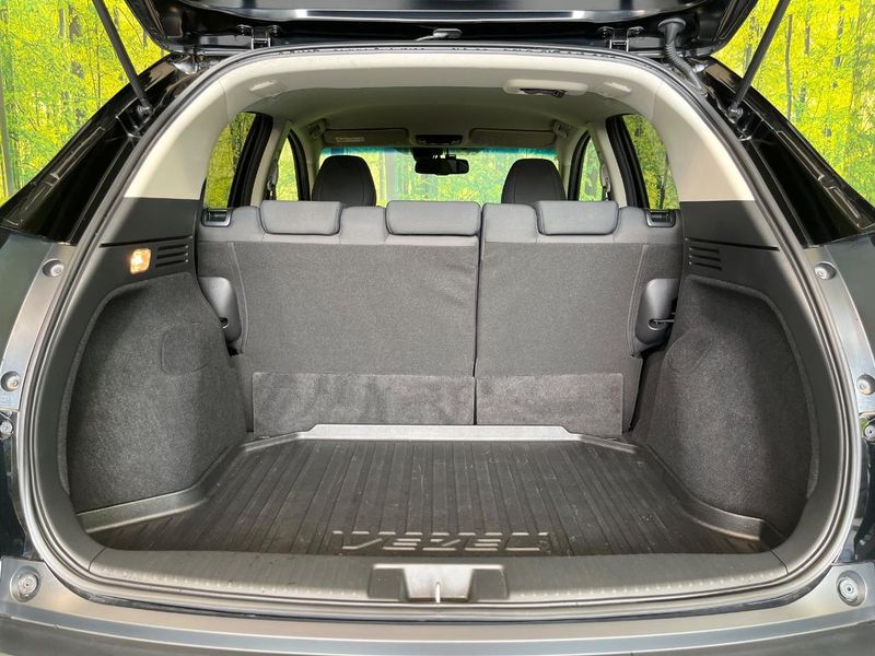 2019 Honda Vezel DBA-RU1 (UW-6a7159d68dde6)[18]