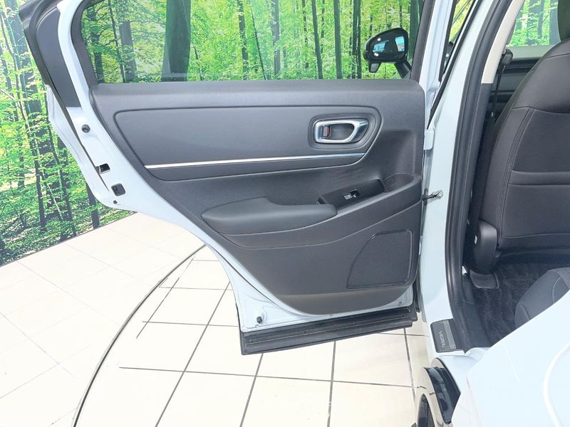 2023 Honda Vezel 6AA-RV5 (UW-6a7159e5a49fd)[21]