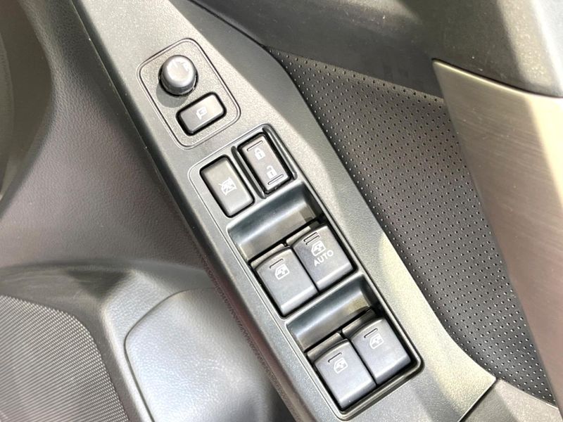 2014 Subaru Forester DBA-SJ5 (UW-6a7159fcafaf5)[26]