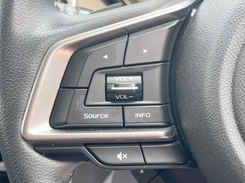 2020 Subaru Forester 5AA-SKE (UW-6a715a045b837)[20]