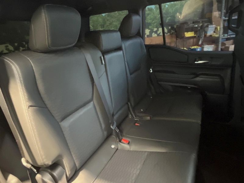 2025 Toyota Land Cruiser 250 3BA-TRJ250W (UW-6a715a1de72b2)[28]
