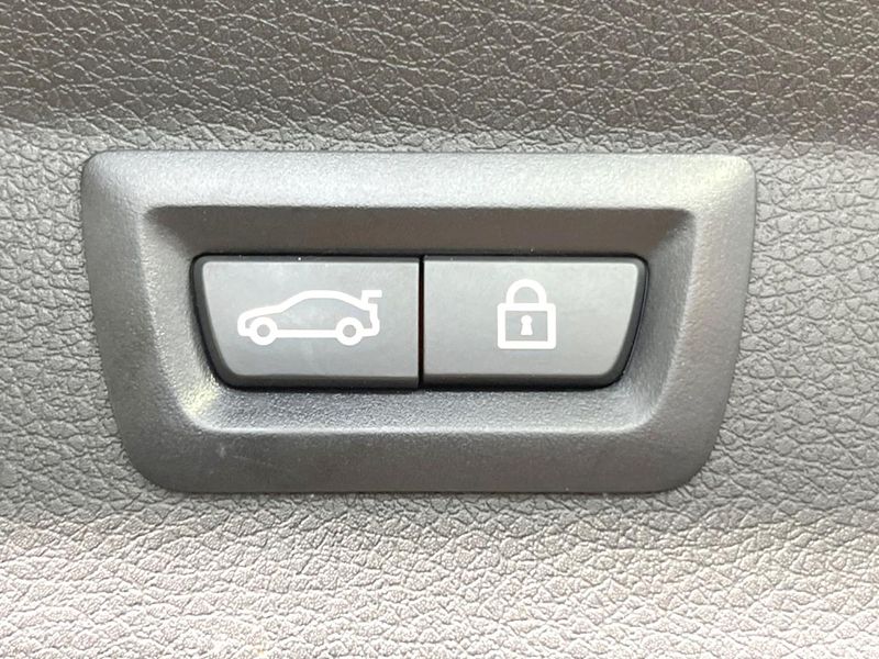 2019 BMW 2 Series LDA-2E20 (UW-6a715a3a23348)[15]