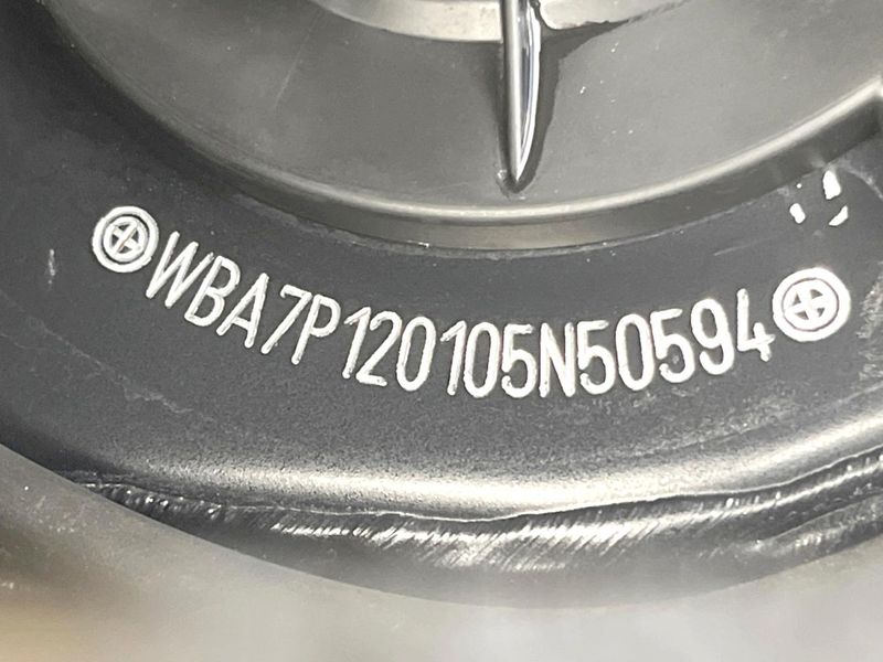 2019 BMW 2 Series LDA-2E20 (UW-6a715a3a23348)[1]
