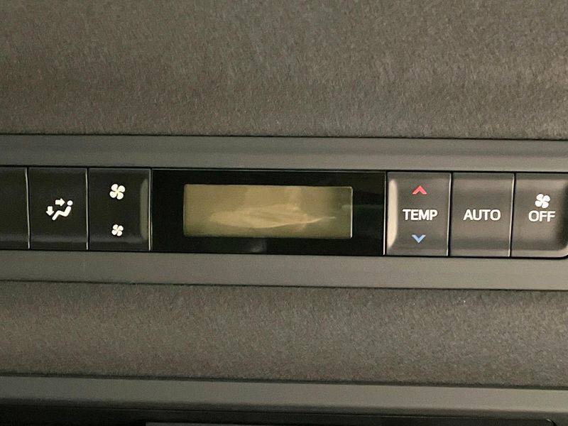 2021 Toyota Voxy 3BA-ZRR80W (UW-6a715a7475341)[6]