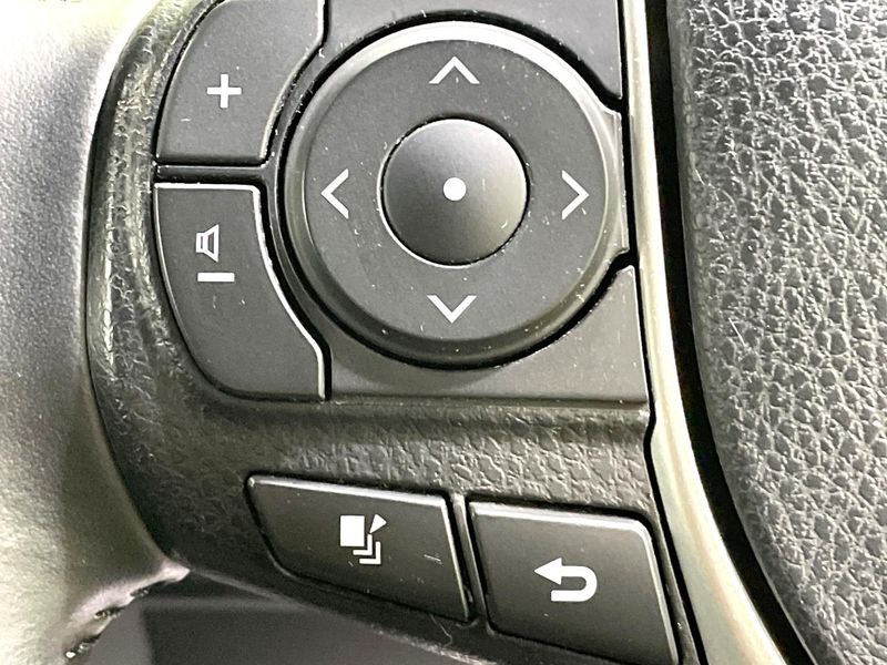 2021 Toyota Voxy 3BA-ZRR80W (UW-6a715a7475341)[21]