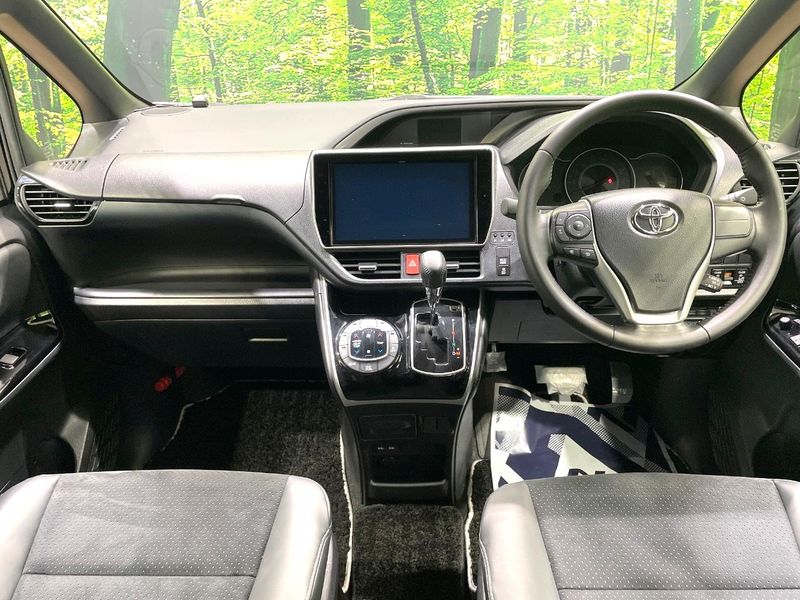 2021 Toyota Voxy 3BA-ZRR80W (UW-6a715a7475341)[4]