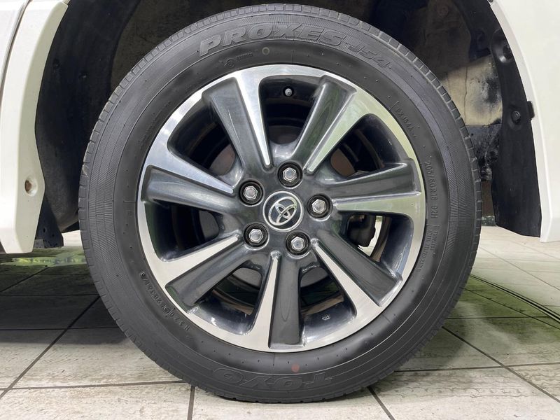2017 Toyota Noah DBA-ZRR85W (UW-6a715a767b896)[21]